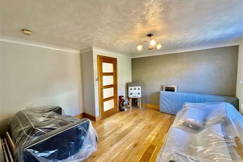undefined, Kirkstead Gardens, Sheffield, S13 9XG