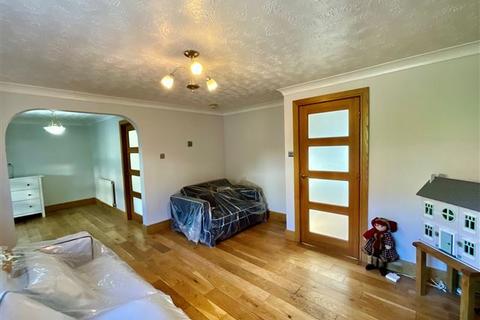 undefined, Kirkstead Gardens, Sheffield, S13 9XG