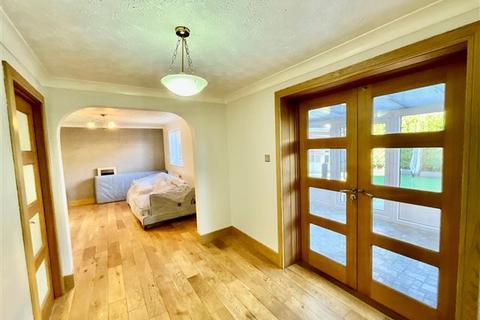 undefined, Kirkstead Gardens, Sheffield, S13 9XG