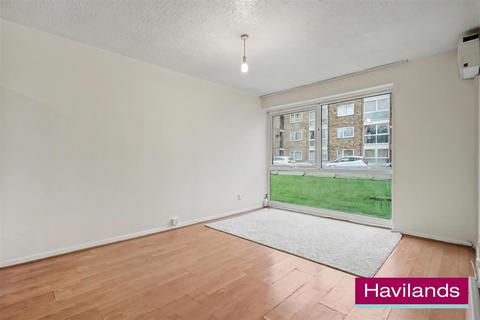 1 bedroom flat to rent, Hansart Way, Enfield