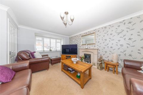 4 bedroom detached house for sale, Rochford Drive, Bedfordshire LU2