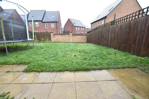 3 bedroom semi-detached house for sale, Kentmere Approach, Leeds, West Yorkshire