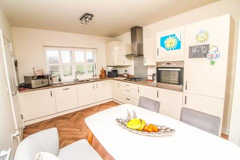 3 bedroom detached house for sale, Hamsteels Close, Elba Park, Houghton Le Spring, DH4