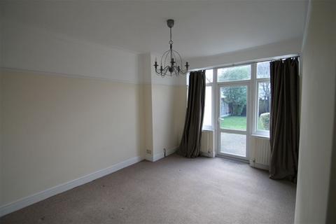 undefined, WANSTEAD E11