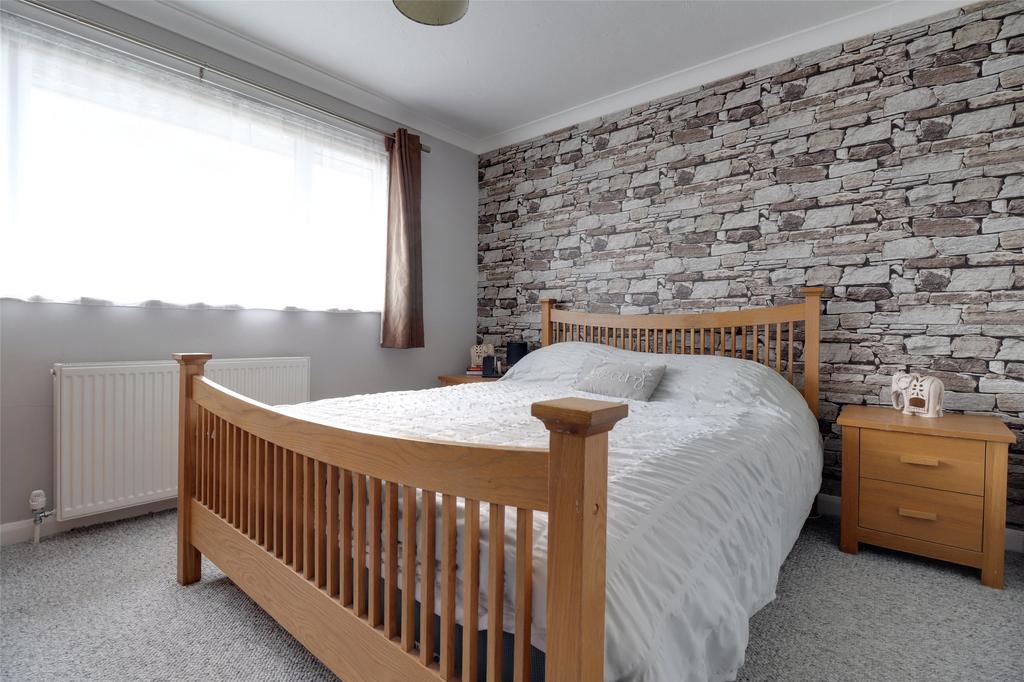 Bed 1