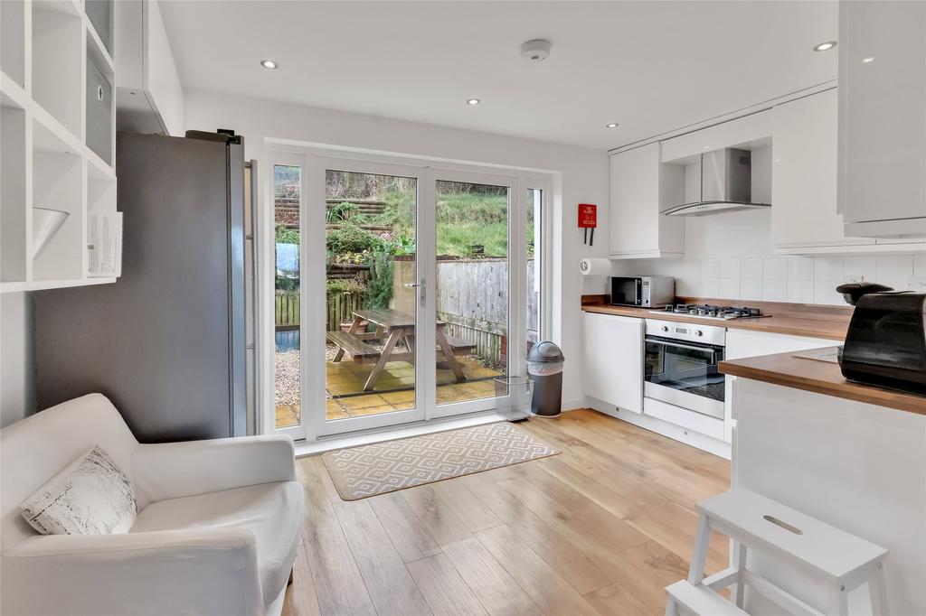 Picture No. 03