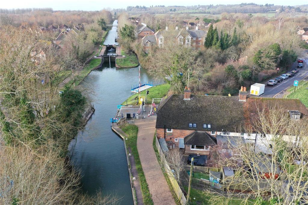 Aldermaston Wharf