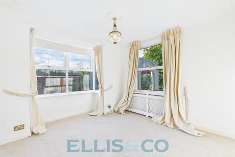 undefined, Cornwallis Avenue, Tonbridge, TN10
