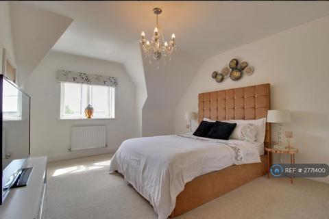 4 bedroom terraced house to rent, Greene Street, Swindon, SN25