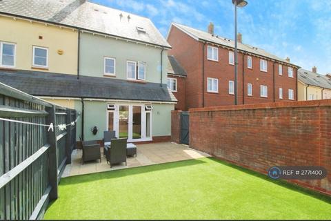 4 bedroom terraced house to rent, Greene Street, Swindon, SN25