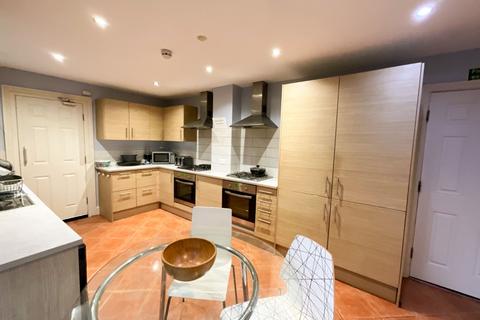 undefined, Room 3, Beckett Road, DN2