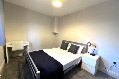 undefined, Room 3, Beckett Road, DN2