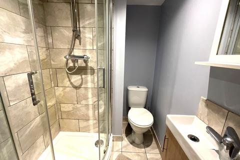 undefined, Room 3, Beckett Road, DN2