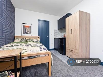 Room 4