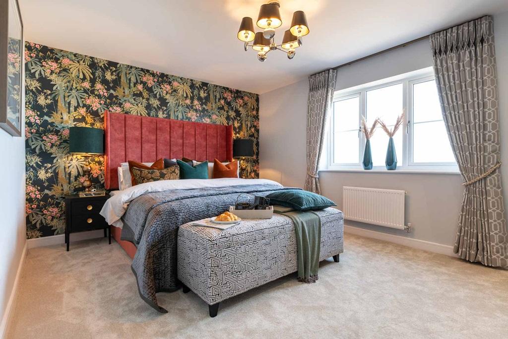 You'll sleep well in the spacious main bedroom