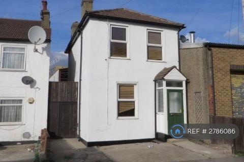 4 bedroom detached house to rent, Bishops Road, Croydon, CR0