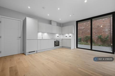 undefined, Amity Grove, London, SW20