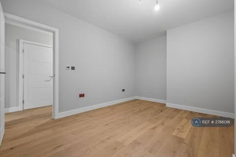 undefined, Amity Grove, London, SW20