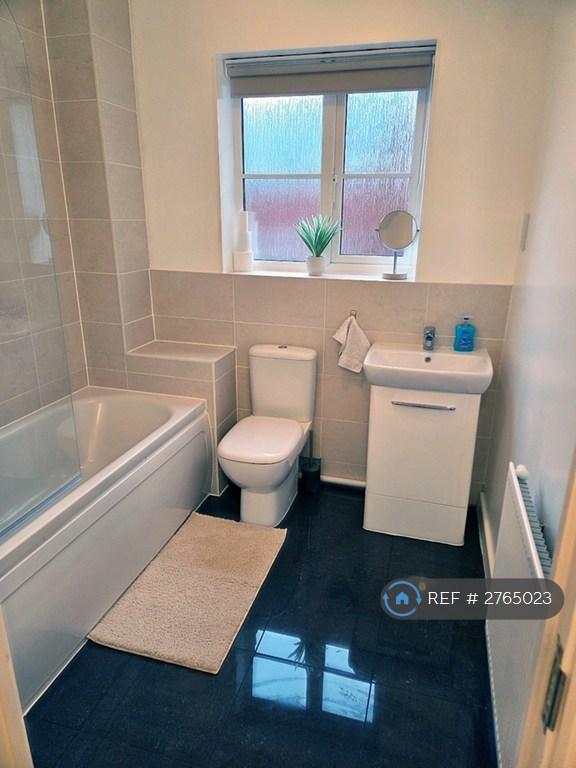 Main Bathroom