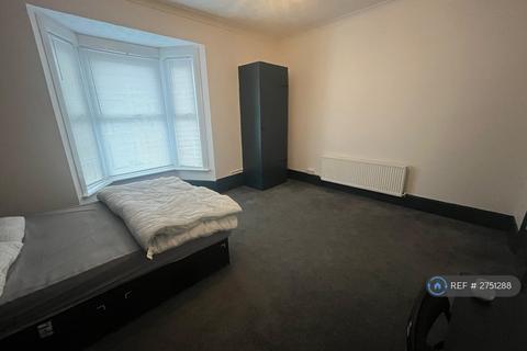 undefined, Sheerness, Sheerness, ME12