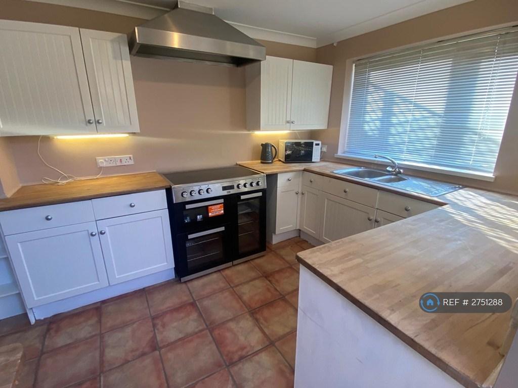 Communal Kitchen