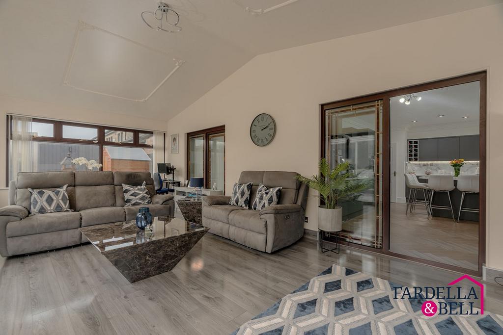 Property Description Ground Floor