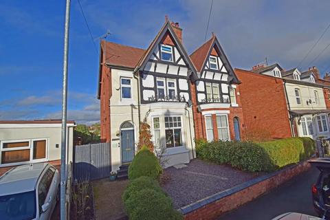 undefined, 9 All Saints Road, Bromsgrove, Worcestershire.   B61 0AG