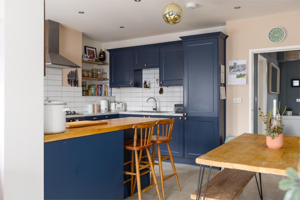12 Park Place, BS5--33.jpg