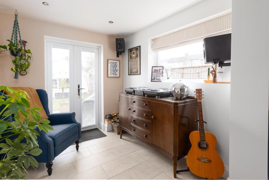 12 Park Place, BS5--32.jpg