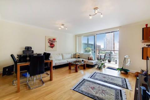 2 bedroom flat to rent, Boardwalk Place, Canary Wharf, London, E14