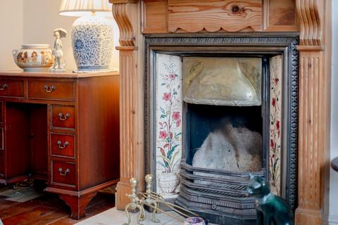 4 bedroom terraced house for sale, Worple Road, Old Isleworth