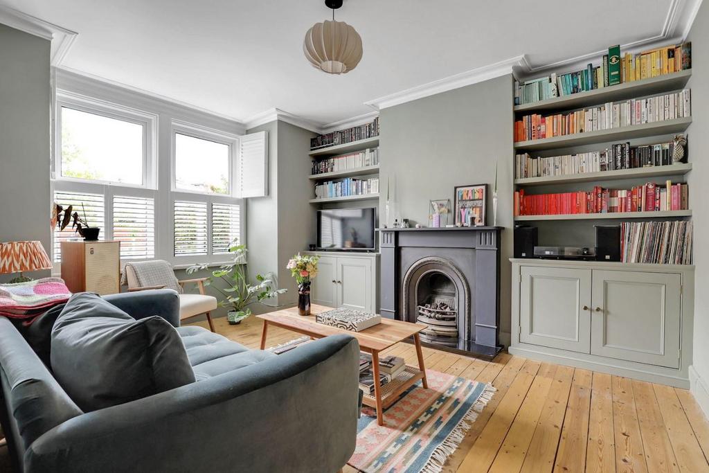 11-1c42 JHProp World - 96 Queenswood Road - 2-medium