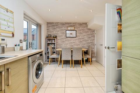 3 bedroom semi-detached house for sale, Flavian Road, Lincoln, LN2