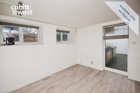 1 bedroom apartment to rent, Smoke Lane Reigate RH2