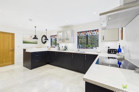 4 bedroom detached house for sale, 1 Silvana Gardens, Whittington Road Gobowen, Oswestry, Shropshire, SY11 3QT