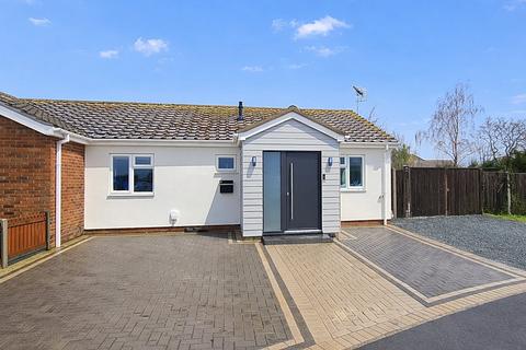 3 bedroom semi-detached bungalow for sale, Savernake Drive, Herne Bay, CT6 7UQ