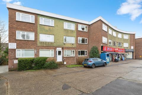 2 bedroom flat for sale, Lower Road, Loughton, IG10