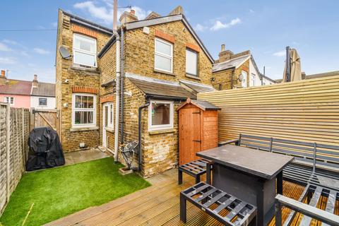 undefined, Gladstone Road, Surbiton KT6