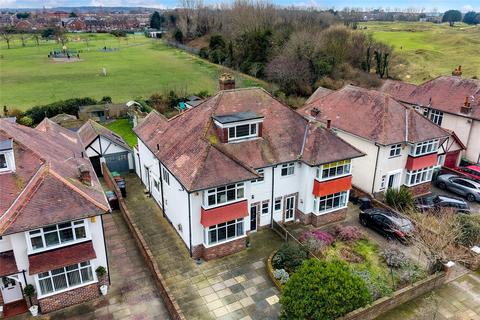 5 bedroom semi-detached house for sale, Welwyn Avenue, Ainsdale, Merseyside, PR8