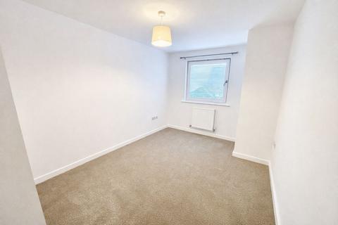 2 bedroom apartment to rent, Groombridge Avenue, Eastbourne BN22