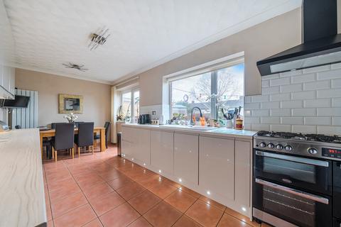 undefined, Mendip Close, Bristol BS31