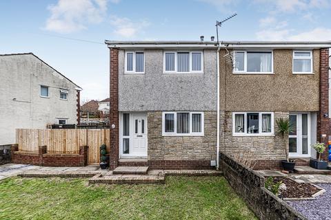 undefined, Cwrt Y Goedwig, Pontypridd CF38