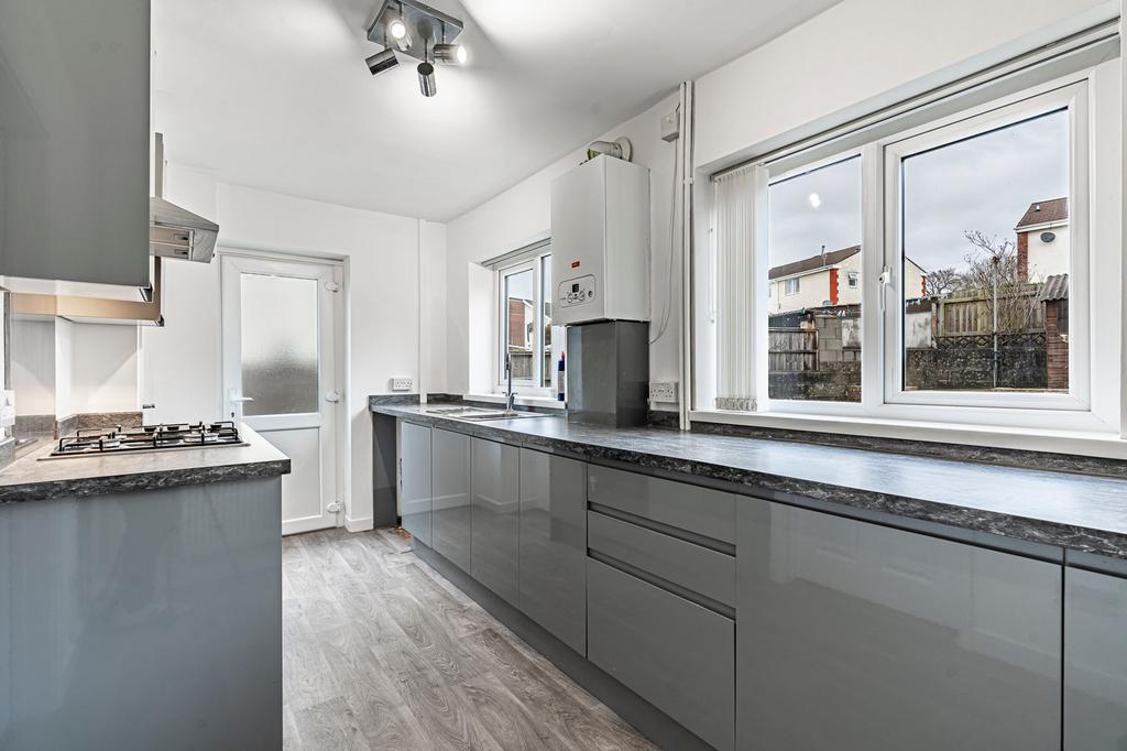 Kitchen / Breakfast Room