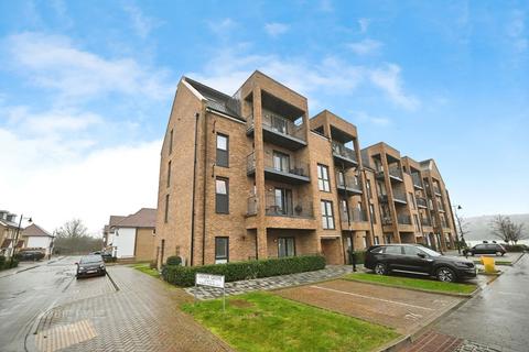 1 bedroom flat for sale, Knights Templar Way, Rochester ME2