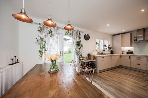 3 bedroom semi-detached house for sale, Herald Gardens, Tunbridge Wells
