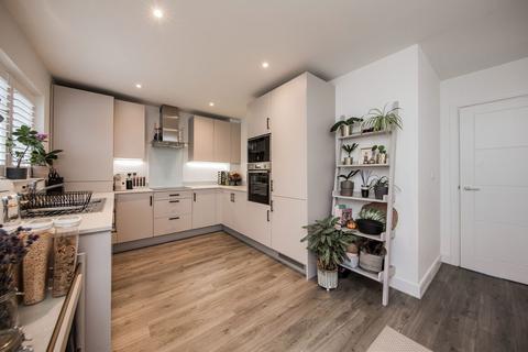 3 bedroom semi-detached house for sale, Herald Gardens, Tunbridge Wells
