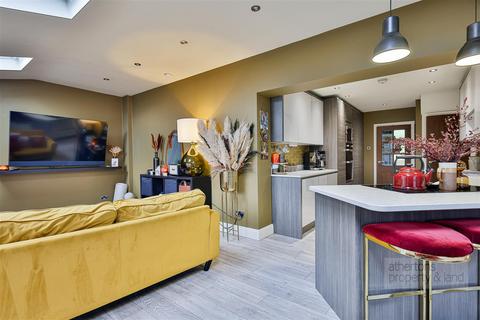 3 bedroom detached house for sale, Sutherland Close, Wilpshire, Ribble Valley