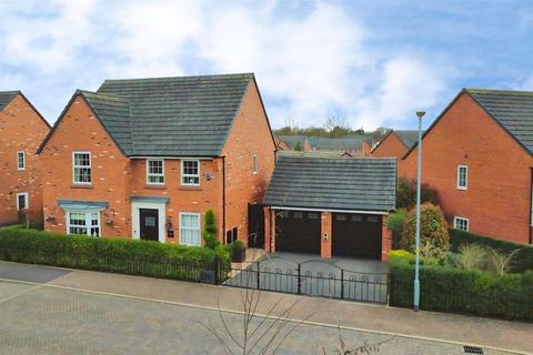 Yew Crescent, Somerford