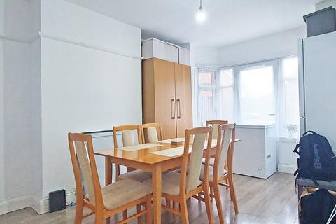 3 bedroom semi-detached house for sale, High Worple, Harrow HA2
