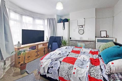 3 bedroom semi-detached house for sale, High Worple, Harrow HA2